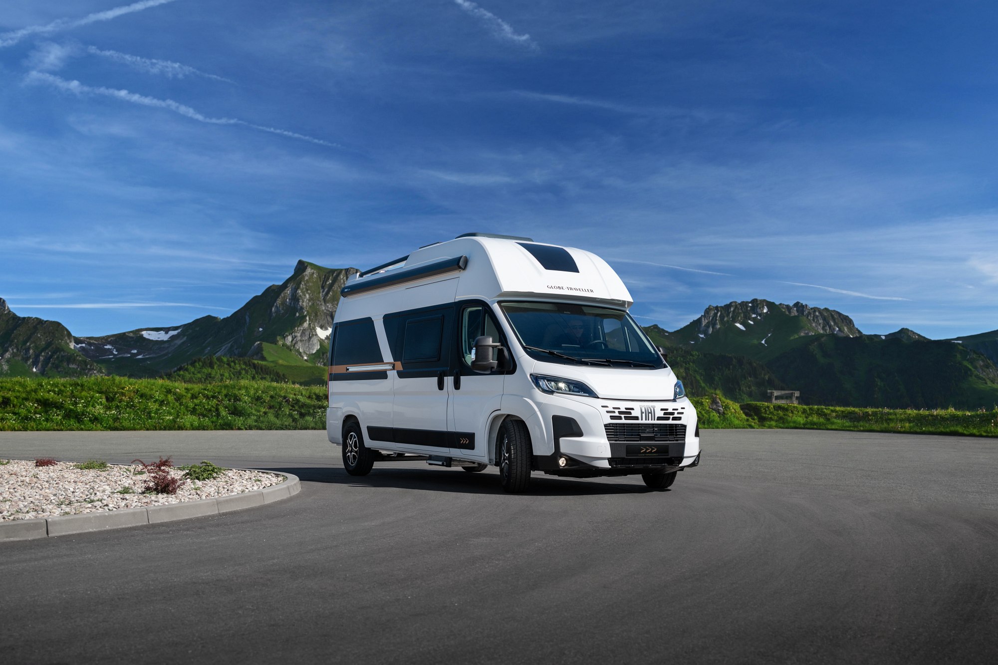 Globe-Traveller Voyager Series